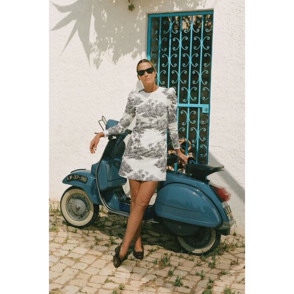 TUCKERNUCK X INDIA HICKS Toile Domino Dress Size M NWT Retail $198 Tuckernuck - Picture 5 of 7